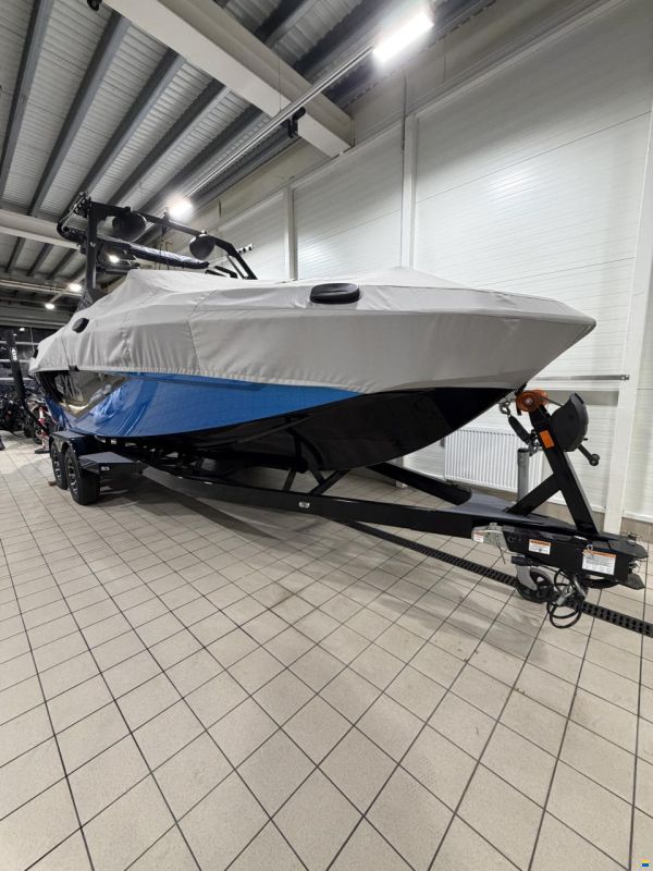 Axis T235