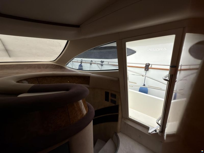 Azimut 68 Plus