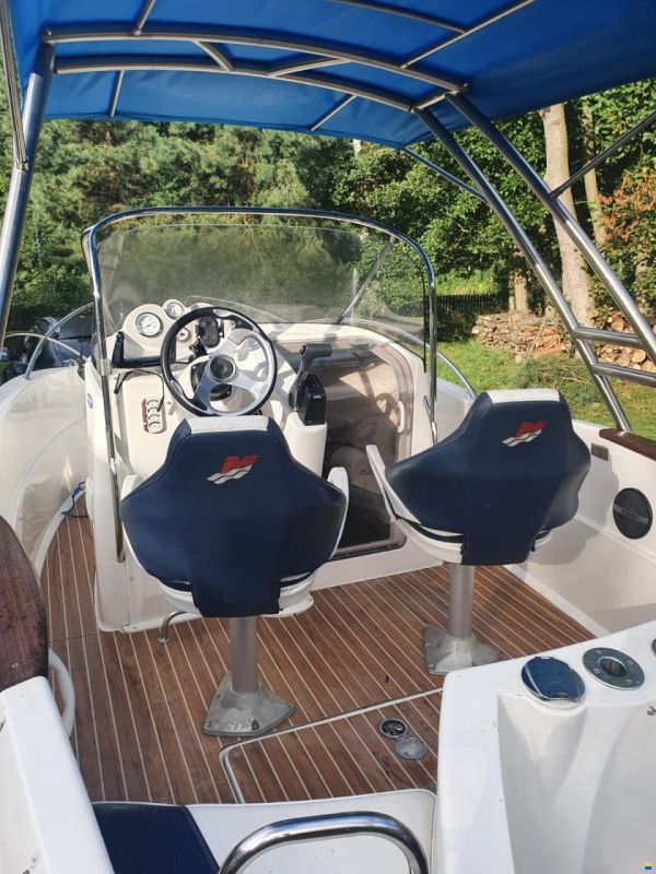 Quicksilver 555 Activ Open