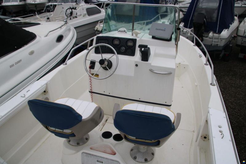 Campion 582 Explorer