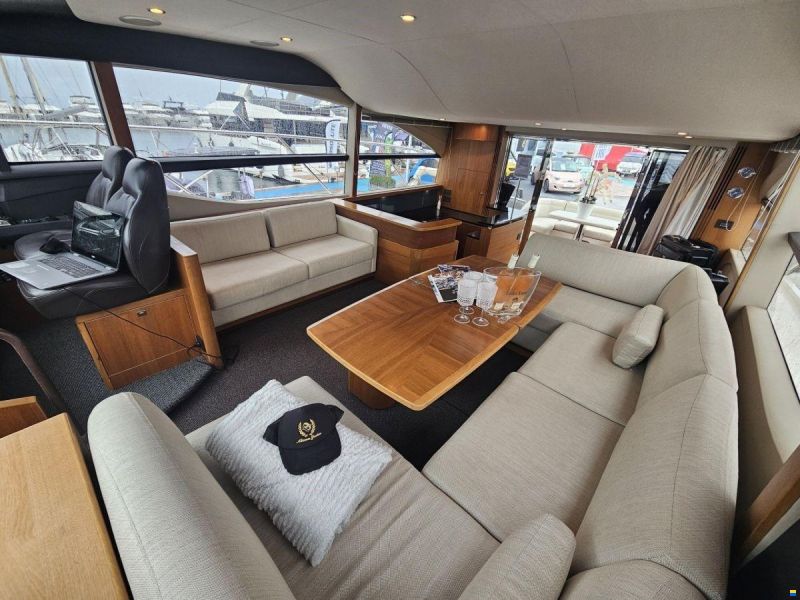 Princess 52