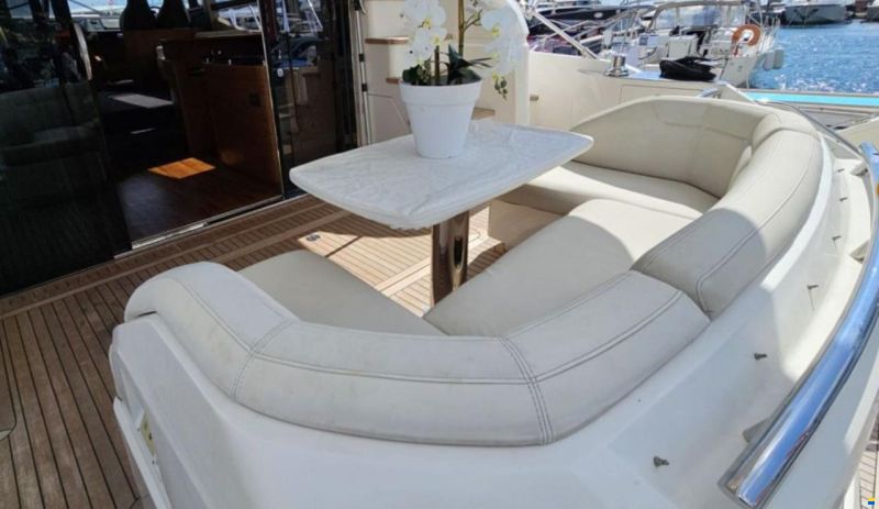Princess 52
