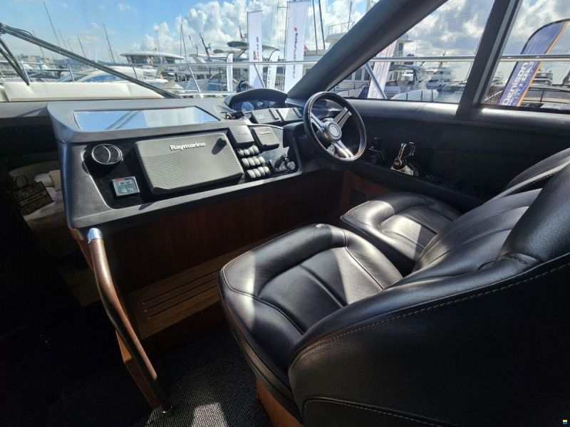 Princess 52