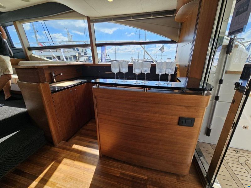 Princess 52