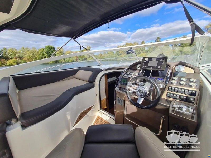 Galeon 325 Open