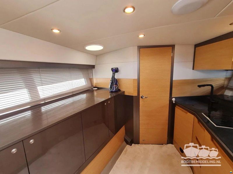 Galeon 325 Open