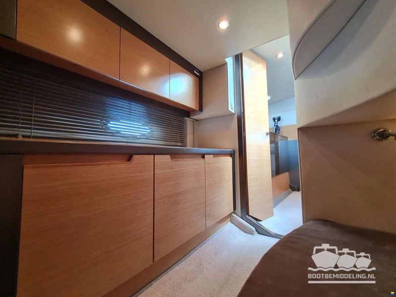 Galeon 325 Open