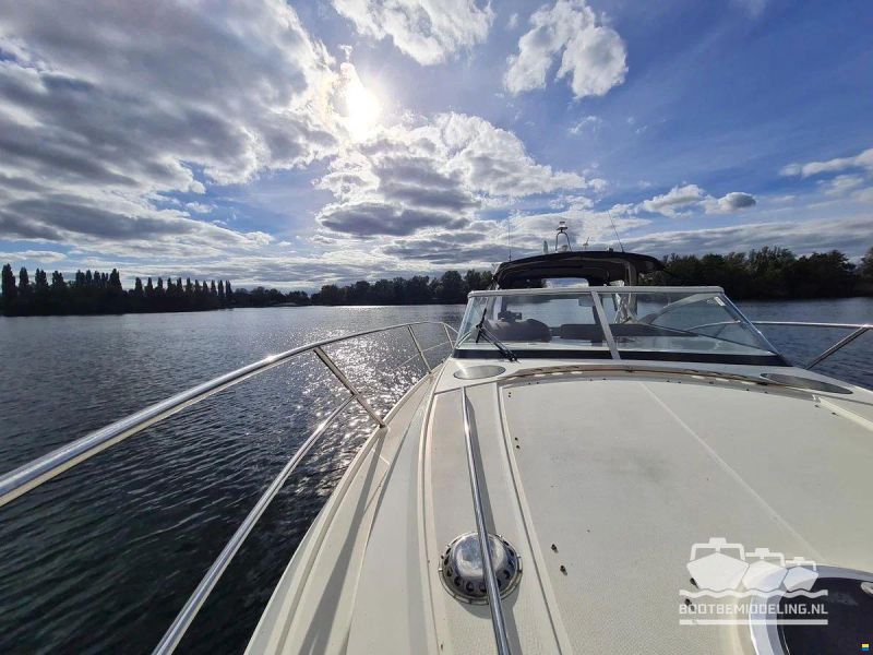 Galeon 325 Open
