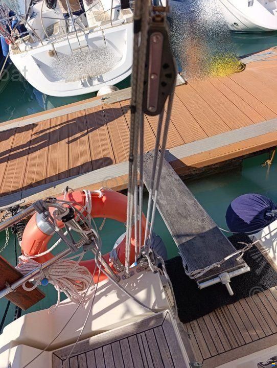 Hanse 371
