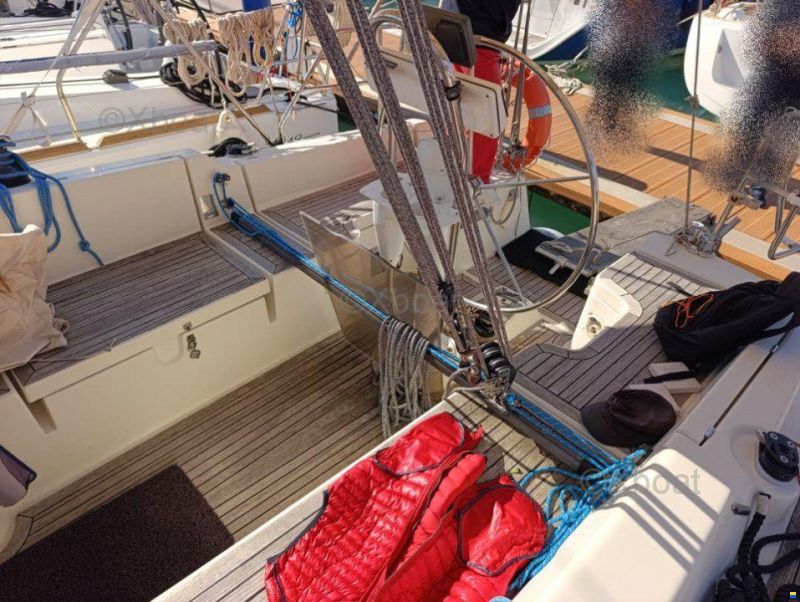 Hanse 371