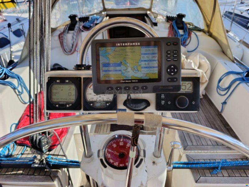 Hanse 371