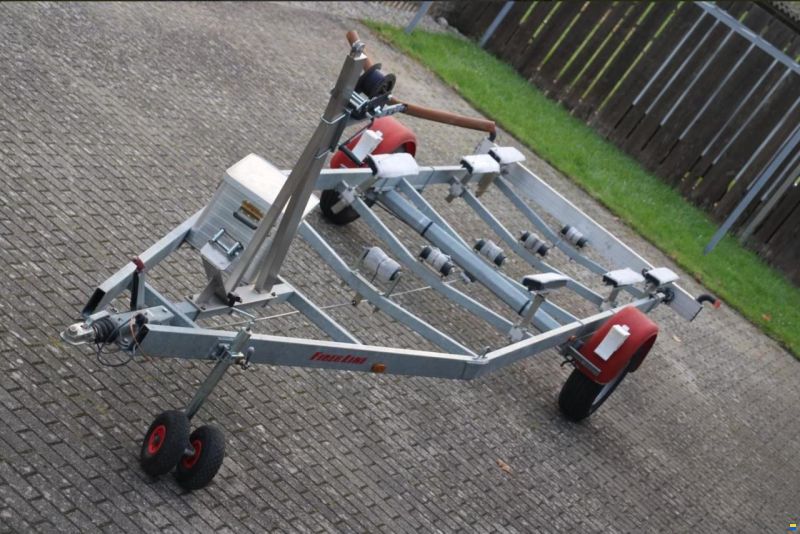 Nadirmarine EOLO 650 Day