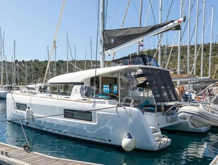 Lagoon 40