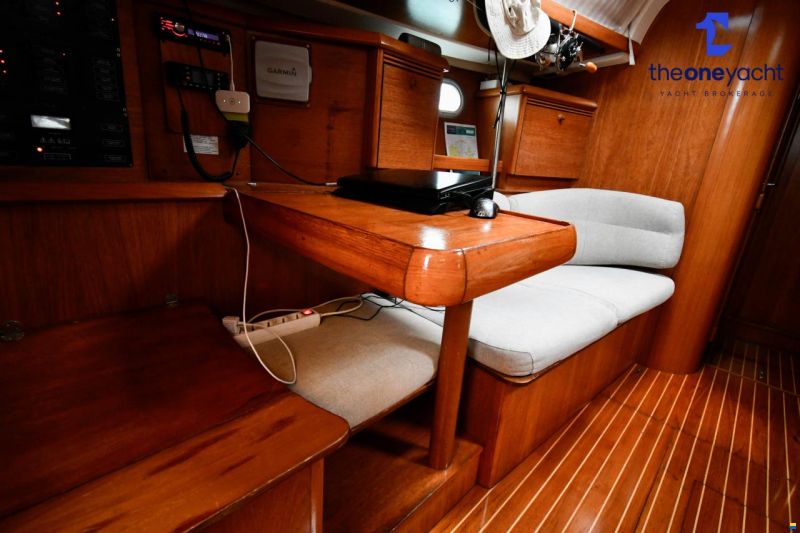 Jeanneau Sun Odyssey 43