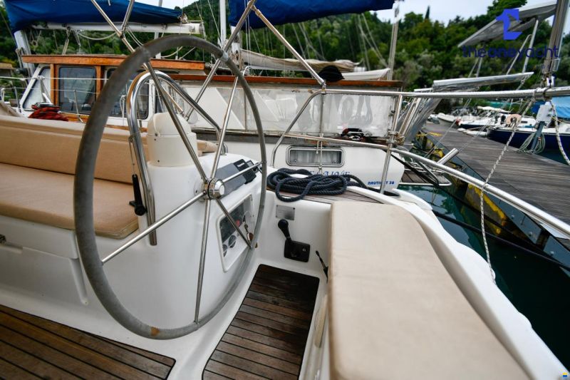 Jeanneau Sun Odyssey 43
