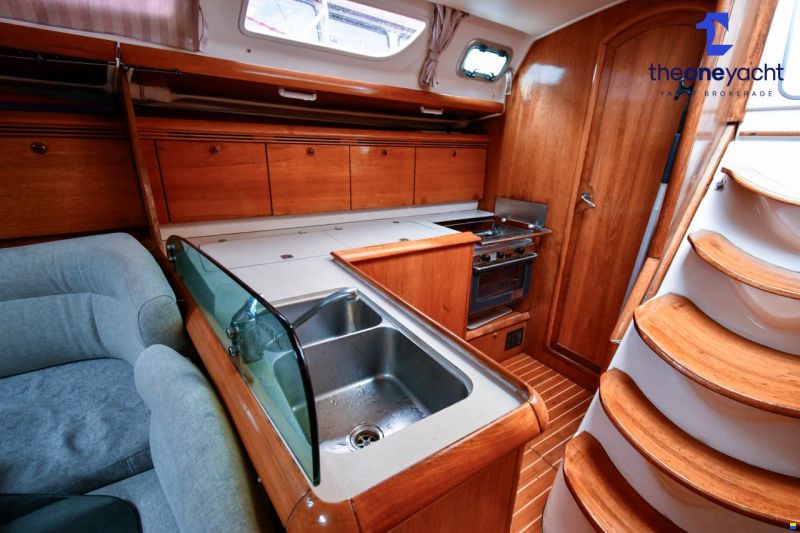 Jeanneau Sun Odyssey 43