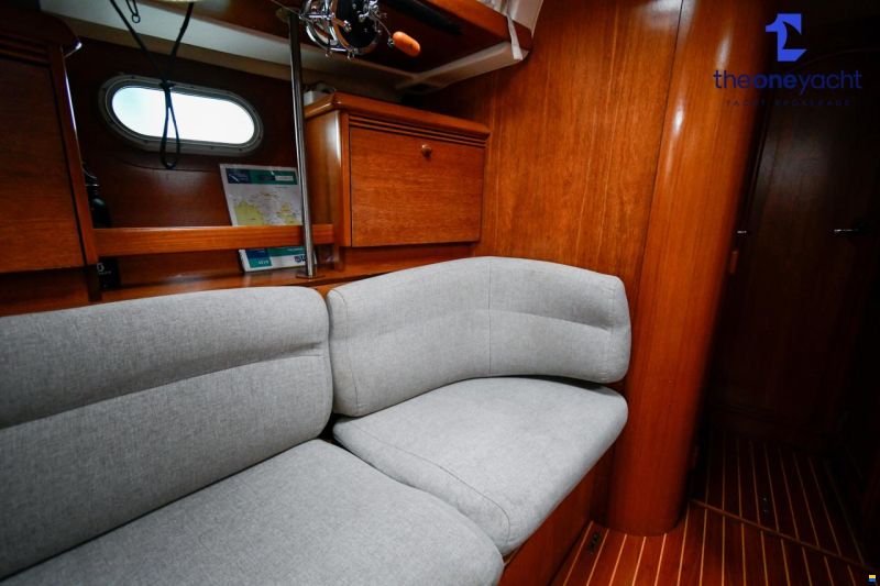 Jeanneau Sun Odyssey 43