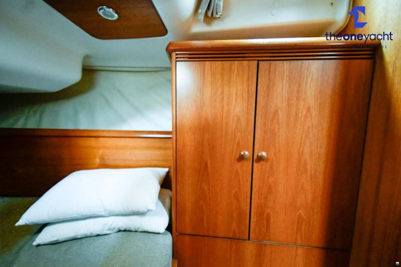 Jeanneau Sun Odyssey 43