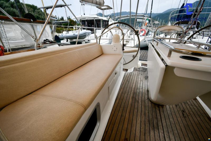 Jeanneau Sun Odyssey 43