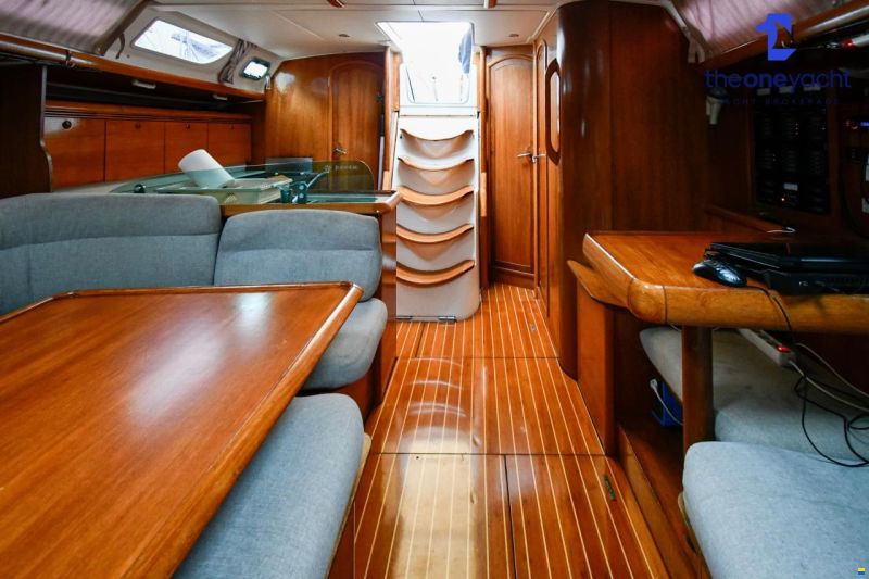 Jeanneau Sun Odyssey 43