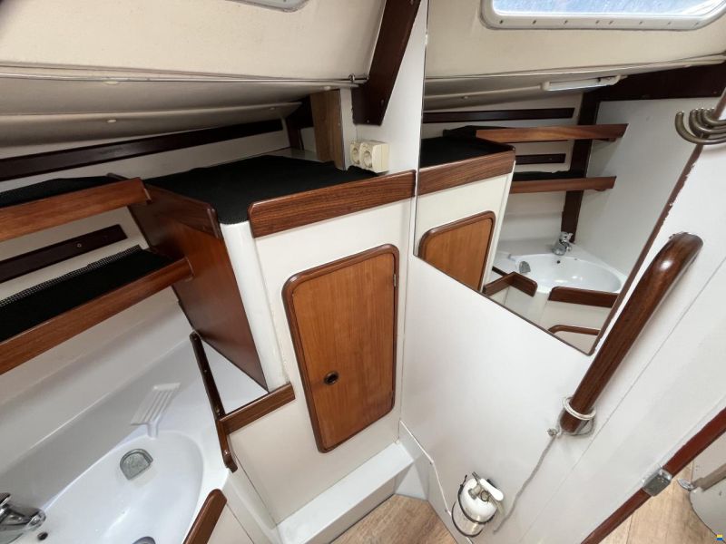 Dromor Triton 48