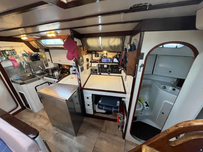Dromor Triton 48