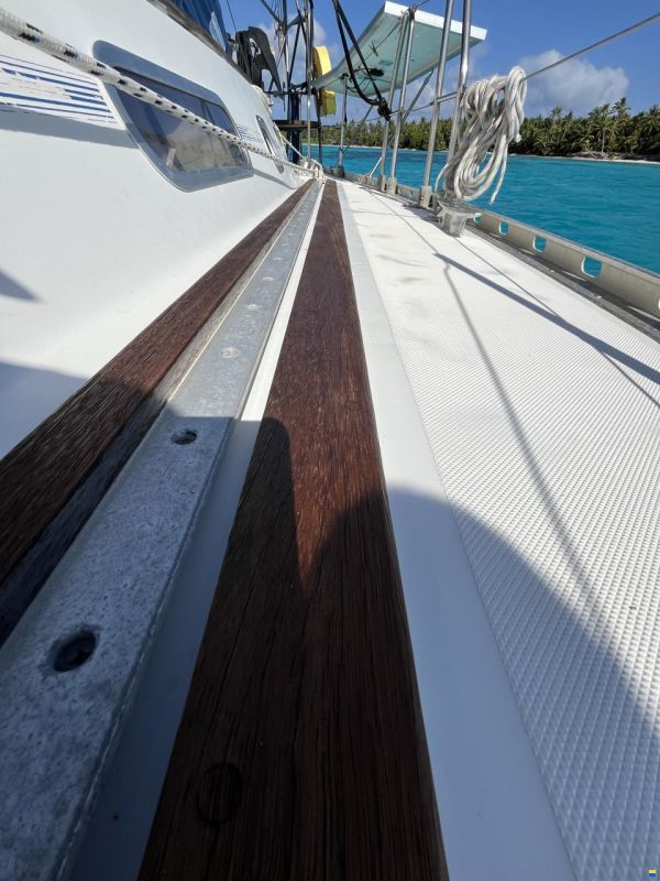 Dromor Triton 48