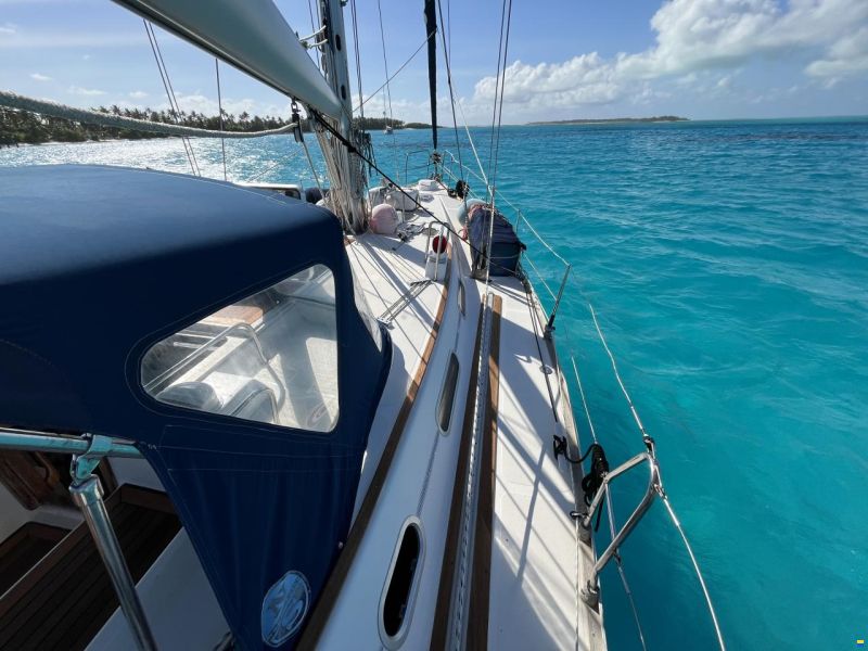 Dromor Triton 48