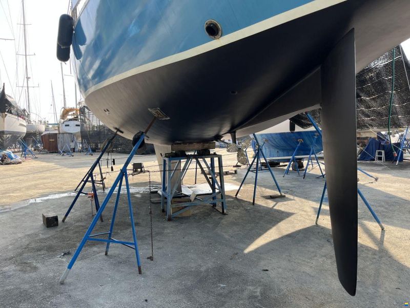 Dromor Triton 48