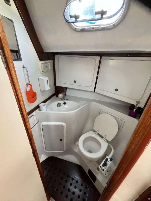 Dromor Triton 48