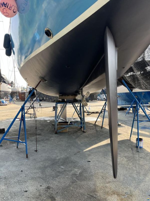 Dromor Triton 48