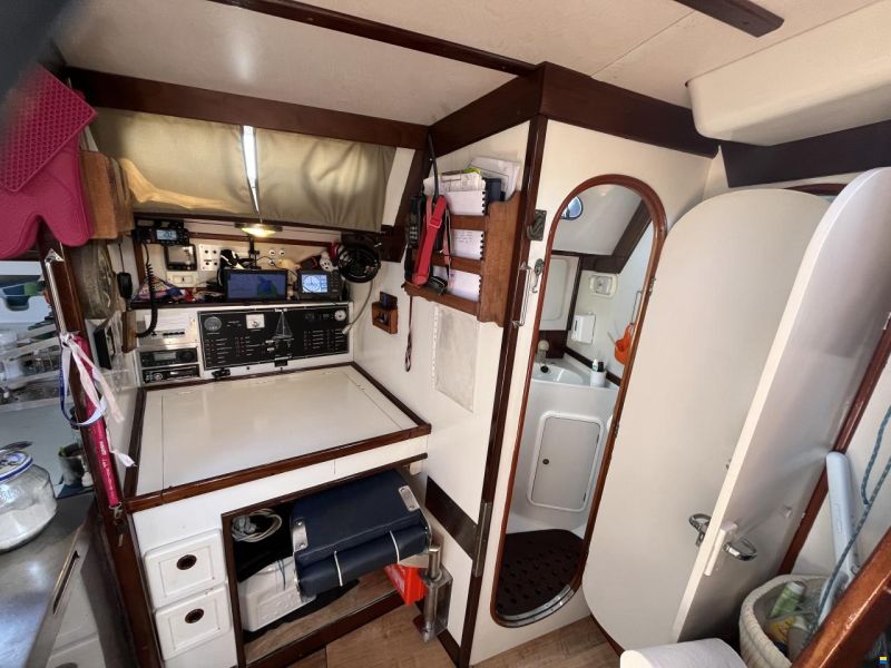 Dromor Triton 48