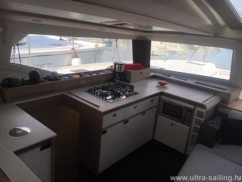 Fountaine Pajot Elba 45
