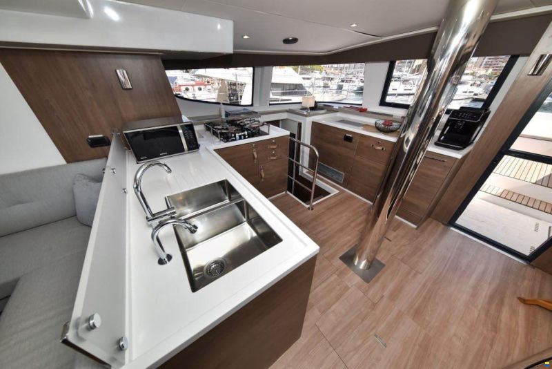 Catana Group Bali 4.6