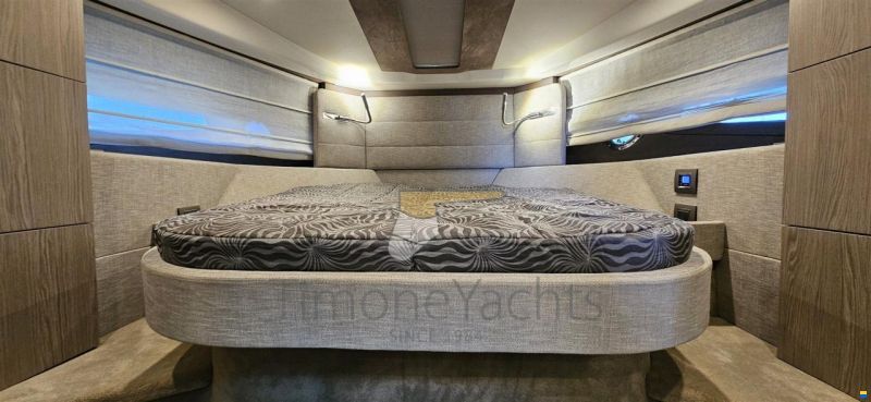 Cranchi M44 HT