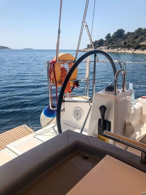 Beneteau Oceanis 41.1