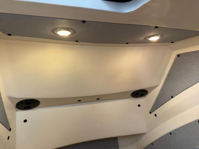 Led 33 DINETTE
