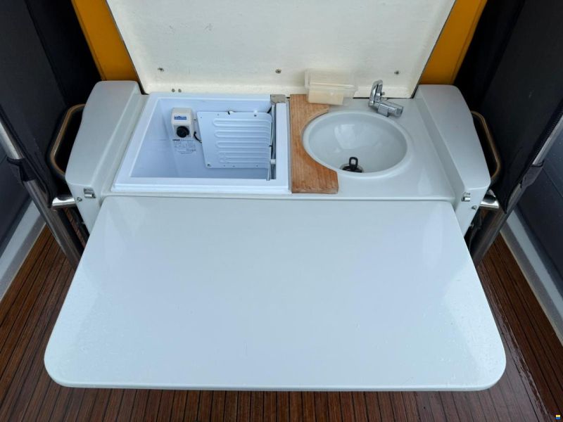 Led 33 DINETTE