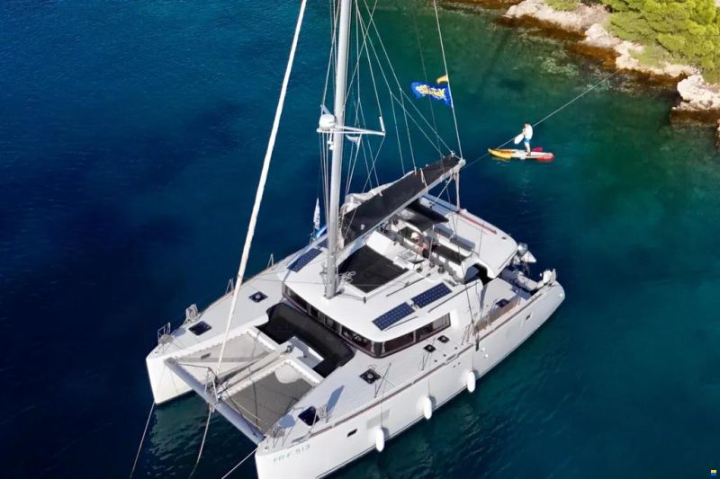 Lagoon 450 F