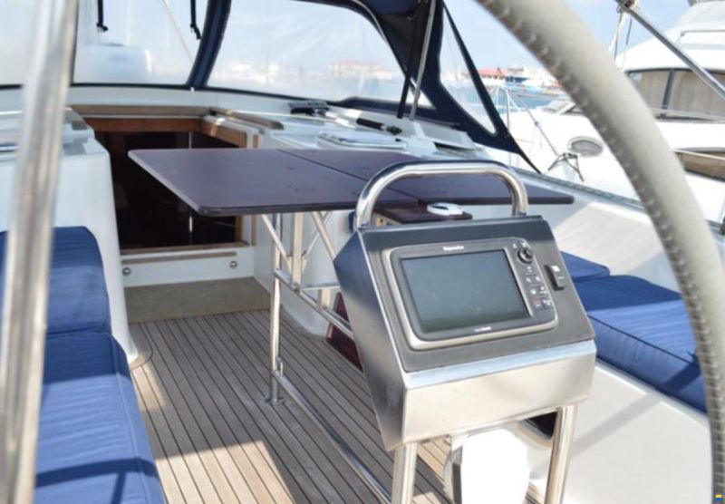 Hanse 470E Owners version