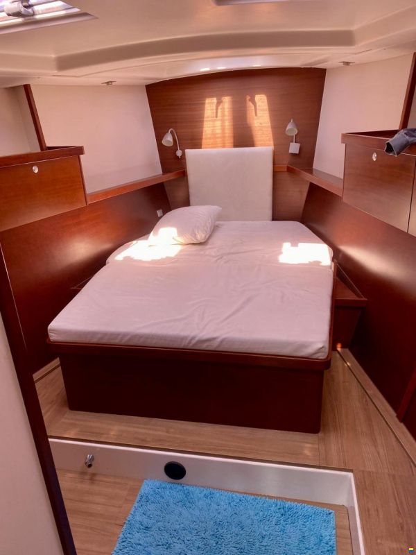 Hanse 470E Owners version