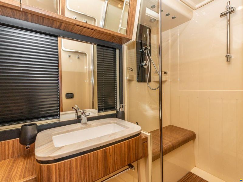 Azimut Magellano 53 Fly