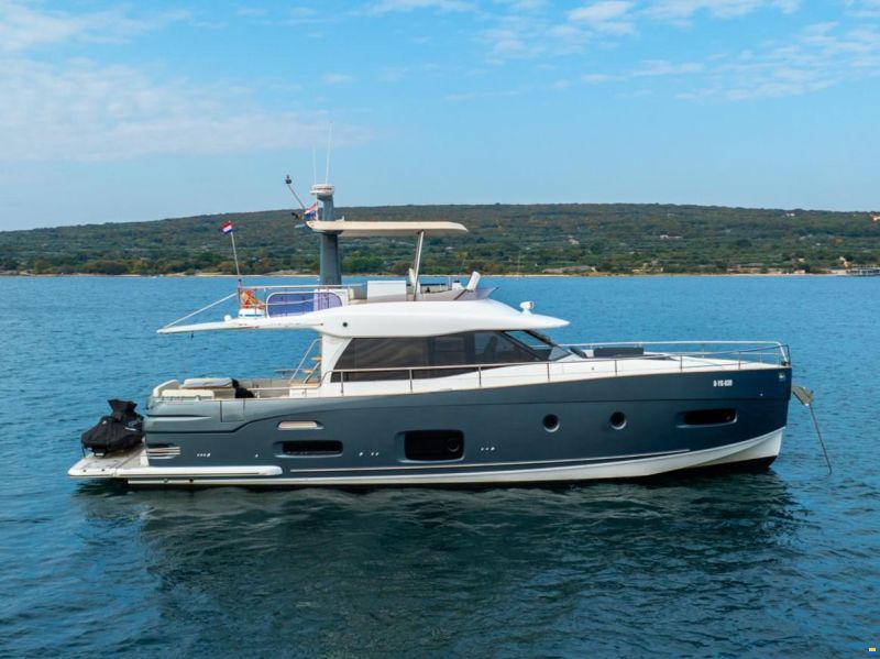 Azimut Magellano 53 Fly