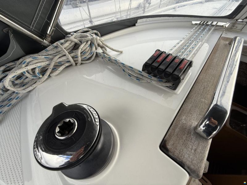 Bavaria 34 Cruise style