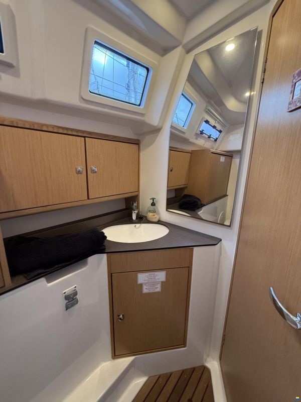 Bavaria 34 Cruise style