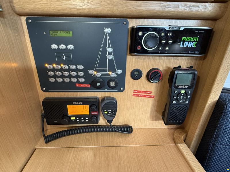 Bavaria 34 Cruise style