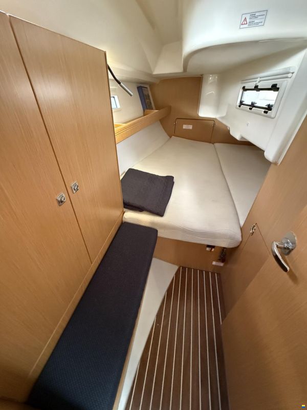 Bavaria 34 Cruise style