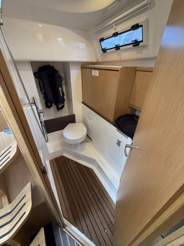 Bavaria 34 Cruise style