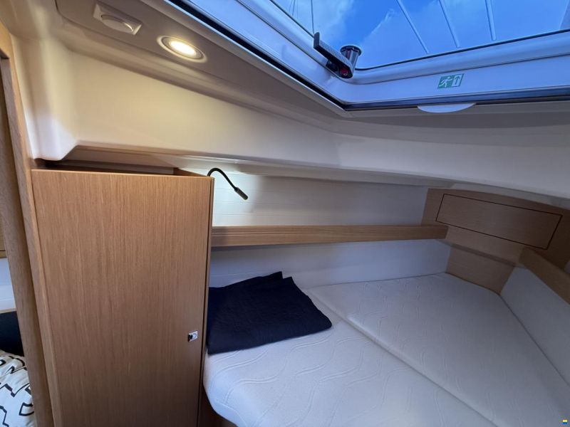 Bavaria 34 Cruise style