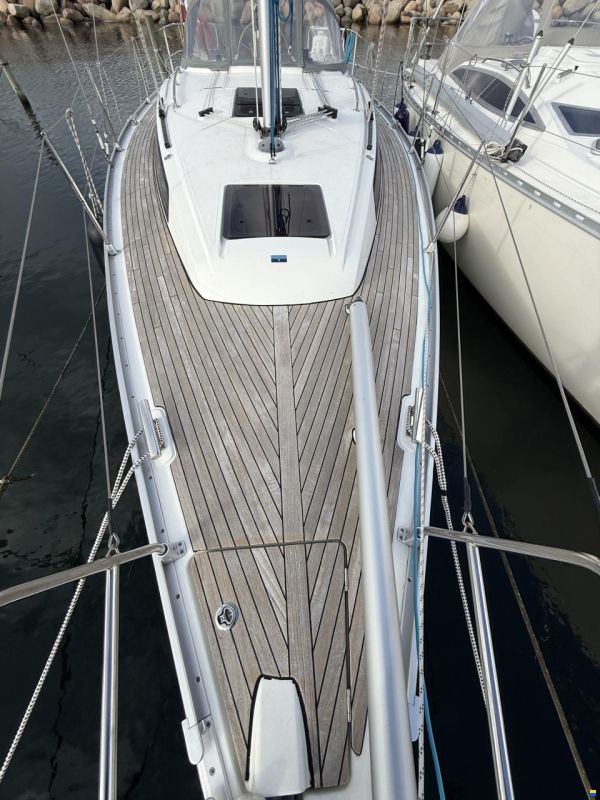 Bavaria 34 Cruise style